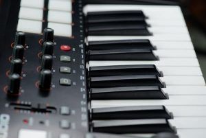 Comprar teclados midi