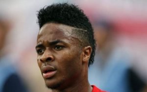 Lee más sobre el artículo Mejores Peinados Frohawk para Hombres